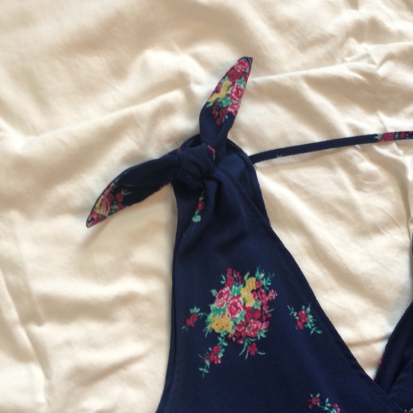 Adorable and Fun Navy/Floral Romper - Picture 2 of 4